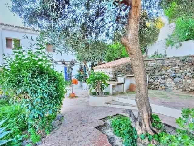 Casa en venta en Macharaviaya Málaga