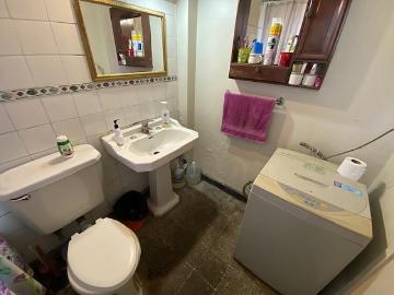 Casa en Venta en Macul 4 dormitorios 1 baño