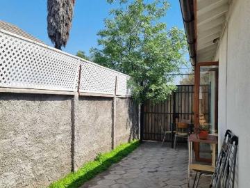 Casa en Venta en Macul 5 dormitorios 2 baños