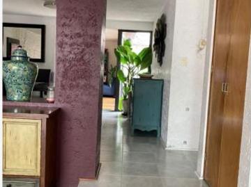 Casa en venta en magisterial Vistabella