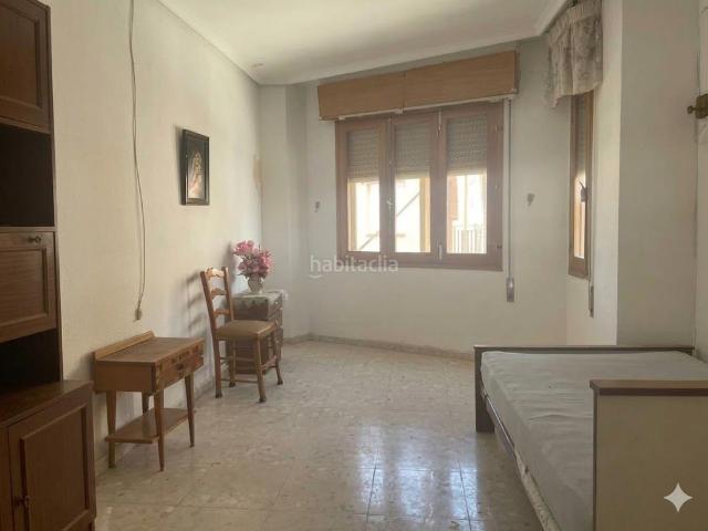 Casa en venta en Madrigueras. Casas.