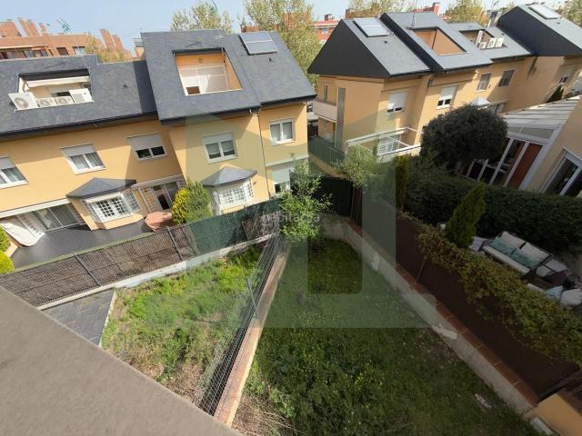 Casa en venta en Madrid, Corralejos Campo de las Naciones. Casas.
