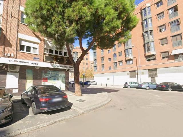Casa en venta en Madrid, Pueblo Nuevo. Casas.
