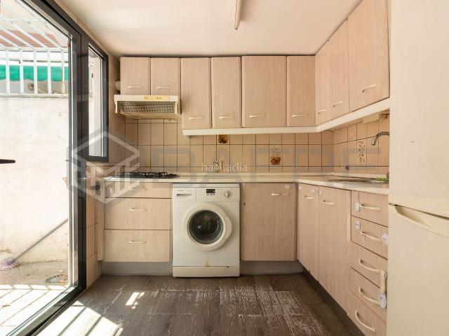 Casa en venta en Madrid, San Fermín. Casas.