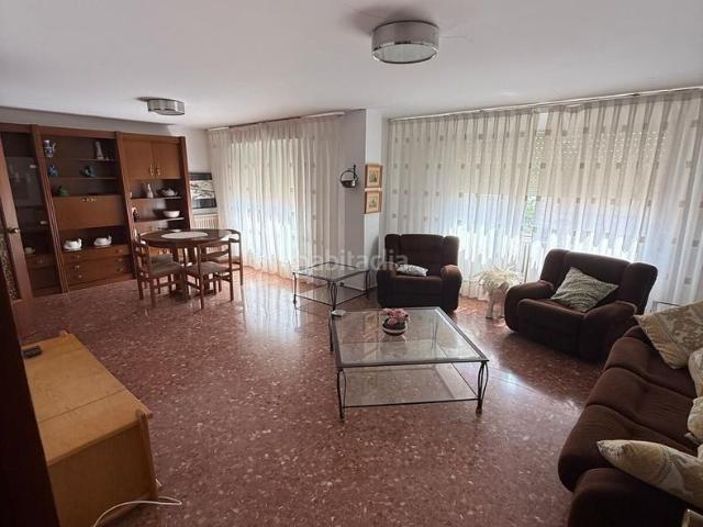 Casa en venta en Mahora. Inmohouse vende Amplia casa en Mahora con enormes posibilidades. Casas.