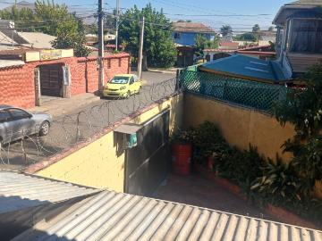 Casa en Venta en Maipú 4 dormitorios 2 baños