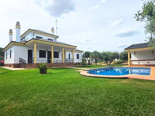 Casa en Venta en Mairena del Alcor