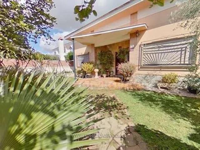 Casa en Venta en Mairena del Alcor