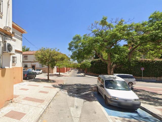 Casa en venta en Málaga, Carranque Haza Cuevas. Casas.