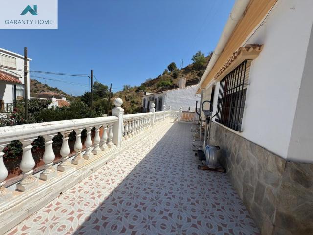 Casa en venta en Málaga, Cerrado de Calderón Hacienda Paredes. CASA EN VENTA EN EL PALO, PEDREGALEJO ALTO. Casas.