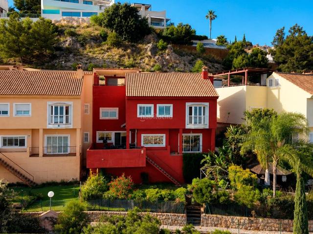 Casa en venta en Málaga, Pinares de San Antón. Espectacular casa en Pinares de San Antón, Málaga. Casas.