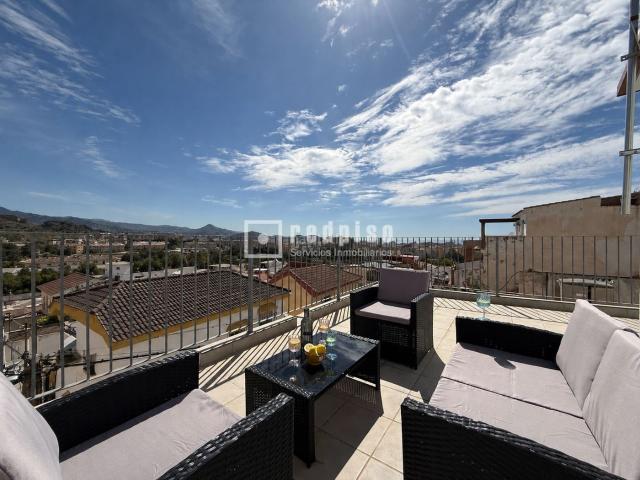 Casa en venta en Málaga, San Alberto La Alcubilla Florisol. CASA EN ZONA GRANJA SUÁREZ, REFORMADA!. Casas.