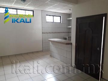 Casa en venta en Manantiales, Papantla, Veracruz de Ignacio de la Llave