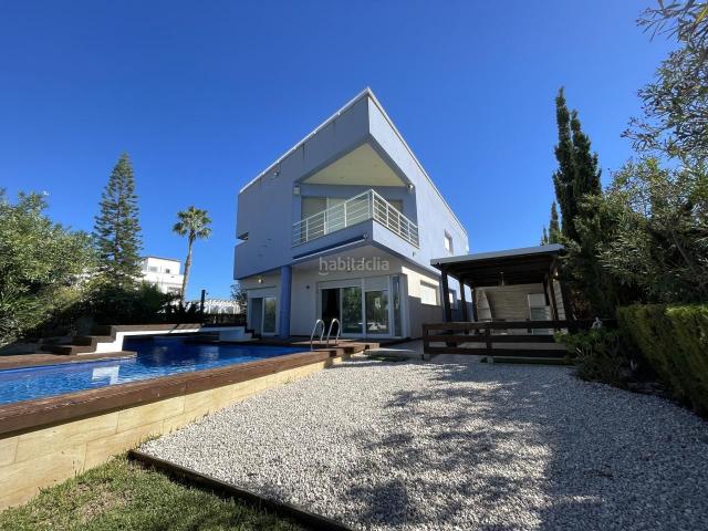 Casa en venta en Manga del Mar Menor La, Veneziola. CHALET CASA AZUL VENECIOLA 896 postlegalspania.com 34 34 Casas Manga del Mar Menor.