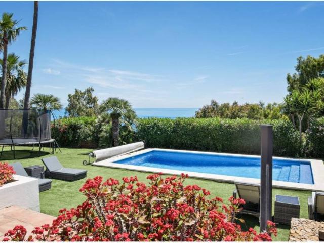 Casa en Venta en Manilva