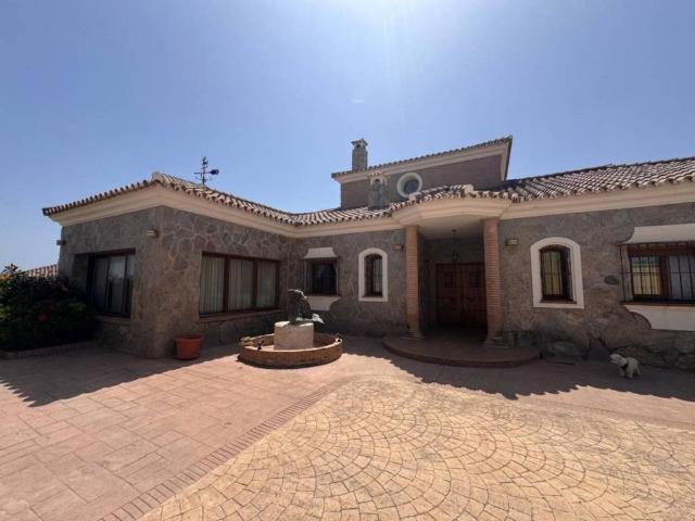 Casa en Venta en Manilva