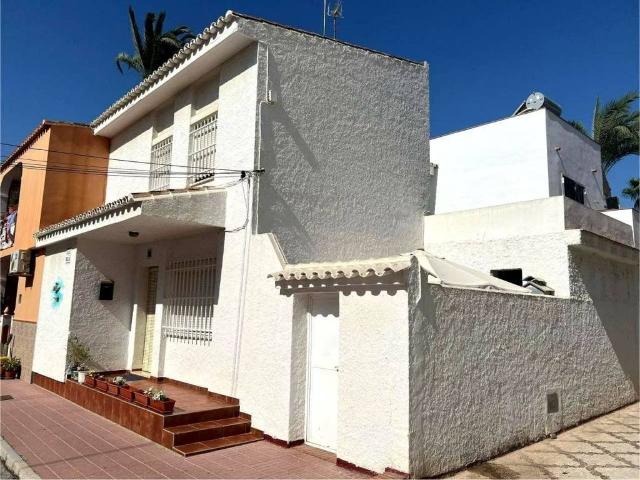 Casa en Venta en Manilva