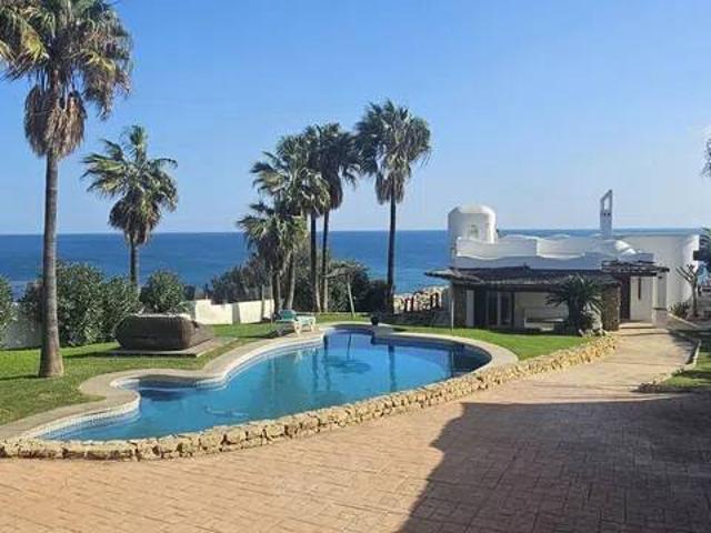 Casa en Venta en Manilva