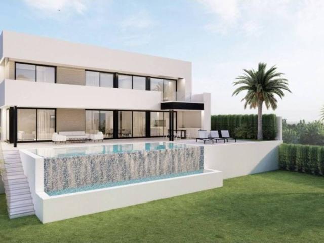 Casa en Venta en Manilva