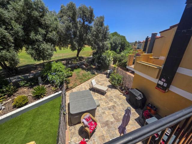 Casa adosada en venta en Manilva, La Duquesa. Casas adosadas.