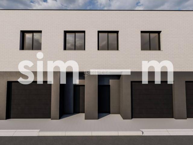 Casa en venta en Manlleu. Casa en venta Zona El Serrallo. Casas.