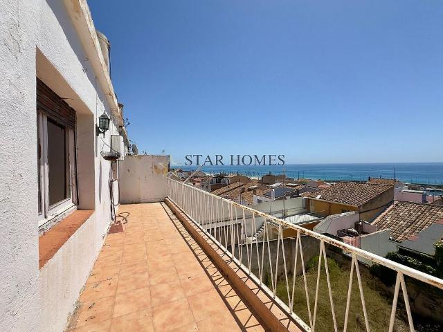 Casa en venta en Masnou, de 406 m² 6 habitaciones por 795.000