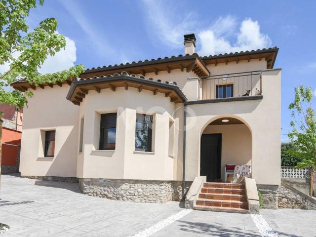 Casa en venta en Masies de Voltregà Les. Casa en venta en Can Bondia. Casas Masies de Voltregà.