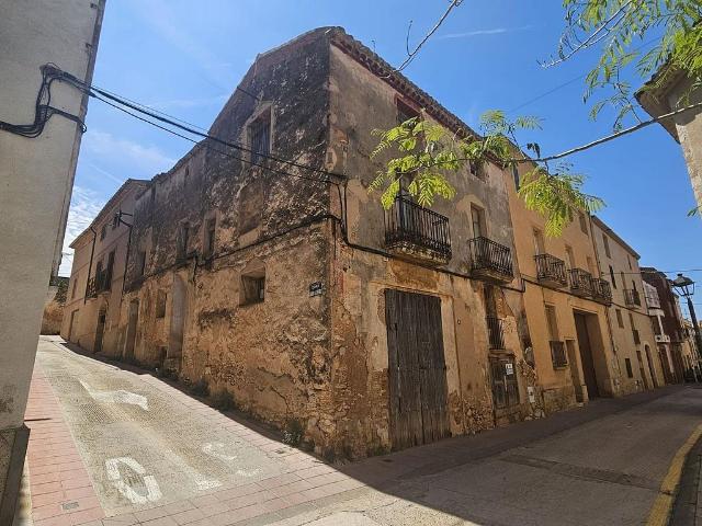 Casa en venta en Masllorenç, de 358 m² 1 habitación por 120.000