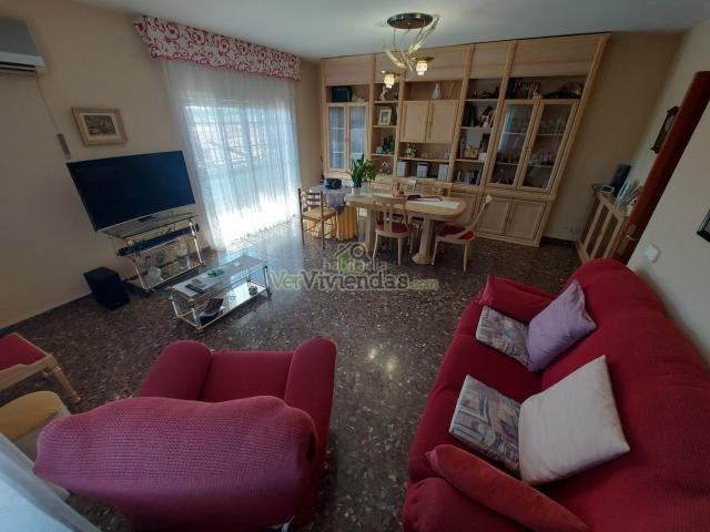 Casa en venta en Masquefa. Bonita casa cerca del centro. Casas.