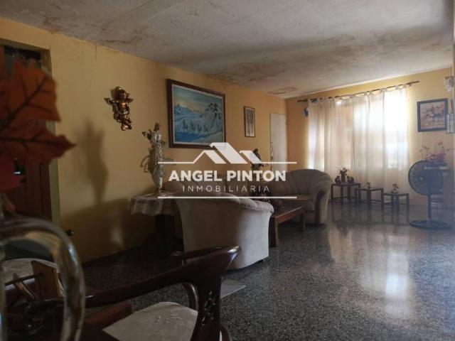 Casa en Venta en Maracaibo Zulia 4 hab