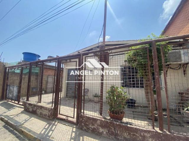 Casa en Venta en Maracaibo Zulia 58 m2. 3 hab