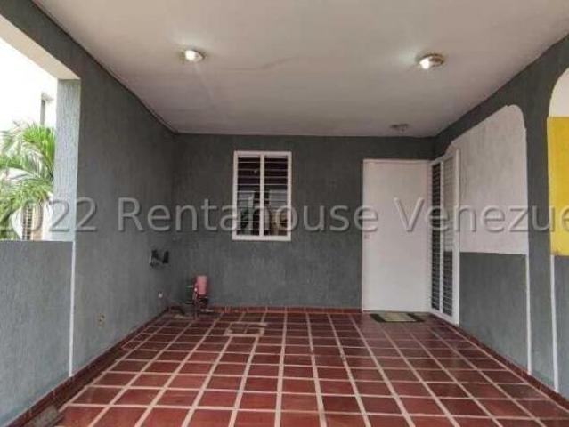 Casa en Venta en Maracaibo Zulia 81 m2. 3 hab
