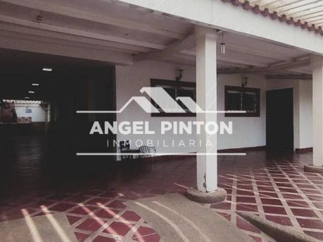 Casa en Venta en Maracaibo Zulia 100 m2. 4 hab