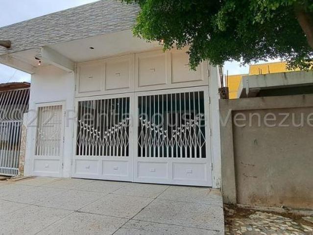 Casa en Venta en Maracaibo Zulia 108 m2. 2 hab