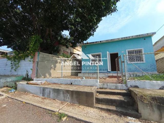 Casa en Venta en Maracaibo Zulia 125 m2. 1 hab