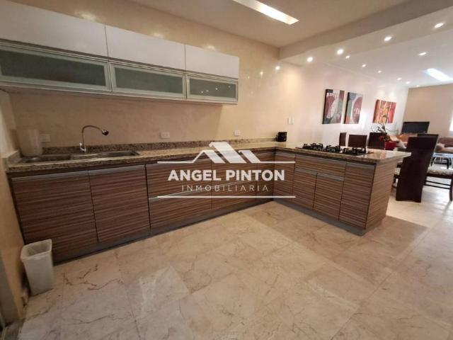 Casa en Venta en Maracaibo Zulia 175 m2. 3 hab