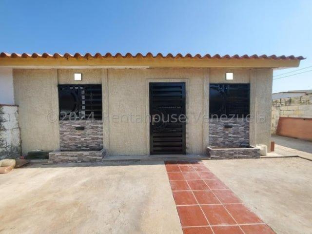 Casa en Venta en Maracaibo Zulia 180 m2. 3 hab