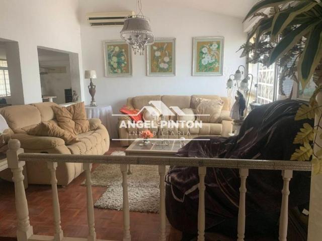 Casa en Venta en Maracaibo Zulia 238 m2. 4 hab