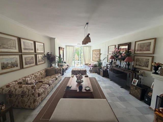 Casa en venta en Marbella, Málaga Costa del Sol