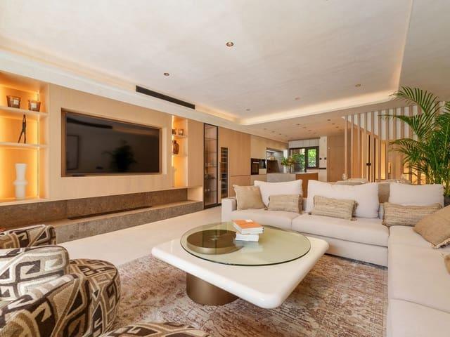Casa en venta en Marbella, Málaga Costa del Sol