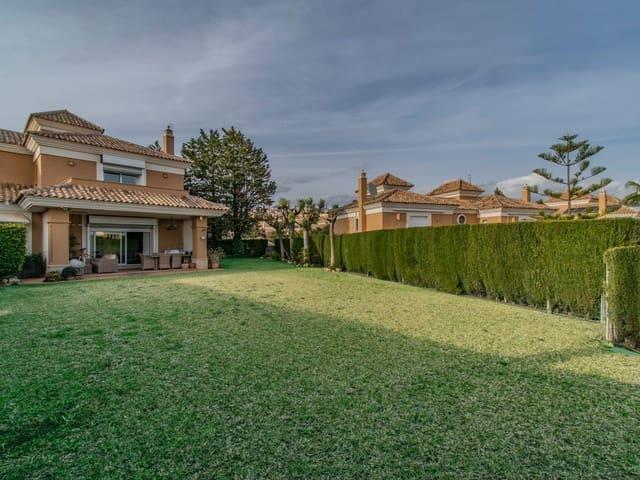 Casa en venta en Marbella, Málaga Costa del Sol