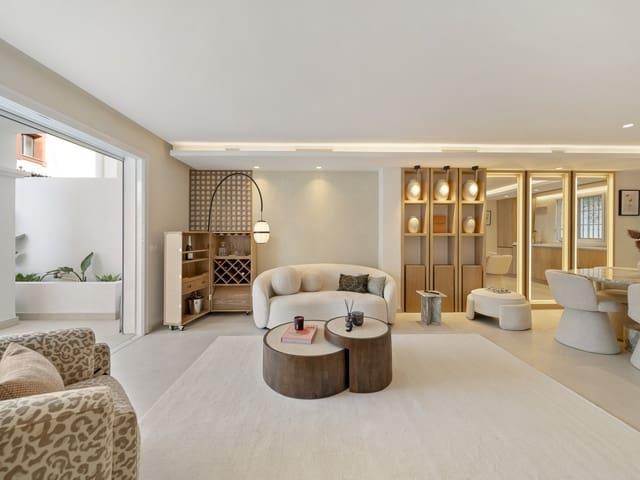 Casa en venta en Marbella, Málaga Costa del Sol
