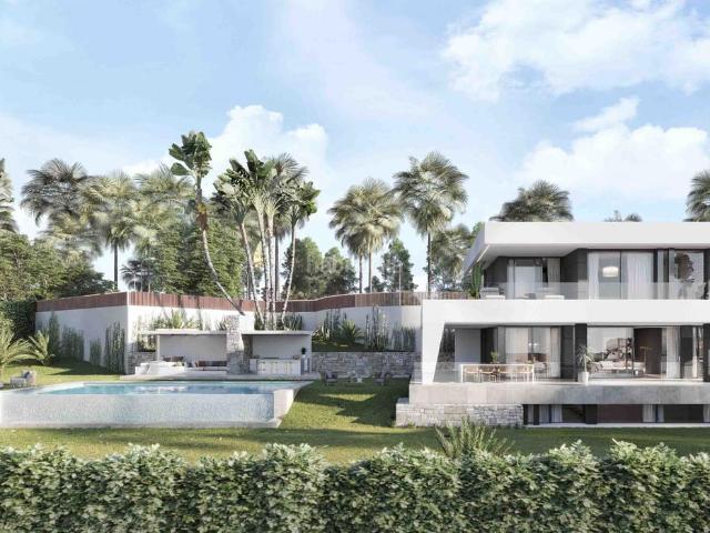 Casa en venta en Marbella, Casco Antiguo. Villa en venta en Estepona. Casas.