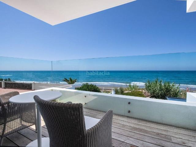 Casa en venta en Marbella, Costabella. Casas.