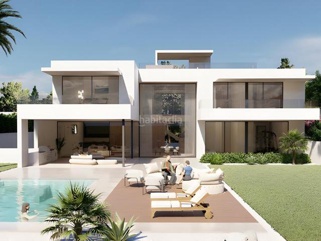 Casa en venta en Marbella, Elviria. Nueva Promoción en venta en Elviria. Casas.