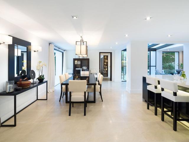 Casa en venta en Marbella, Las Brisas. Casas.