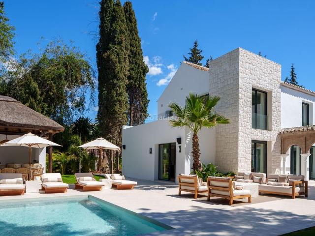 Casa en venta en Marbella, Las Brisas. Casas.