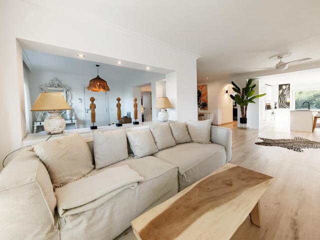 Casa en venta en Marbella, Las Chapas Alicate Playa. Villa independiente Las Chapas. Casas.