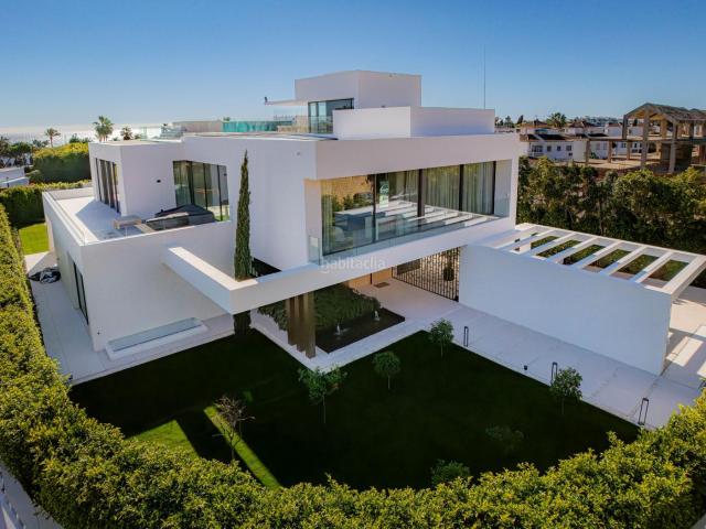 Casa en venta en Marbella, Puente Romano. Casas.