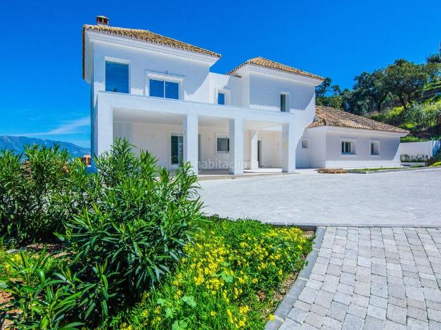 Casa en venta en Marbella, Santa María. Casas.